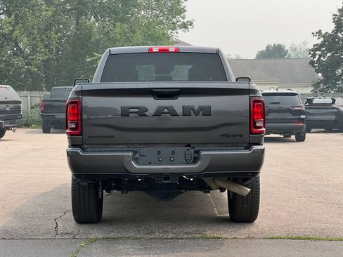 Used 2025 RAM 2500 Big Horn AWD/4WD image 44