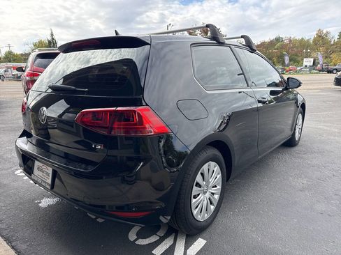 Used 2015 Volkswagen Golf Launch Edition image 7