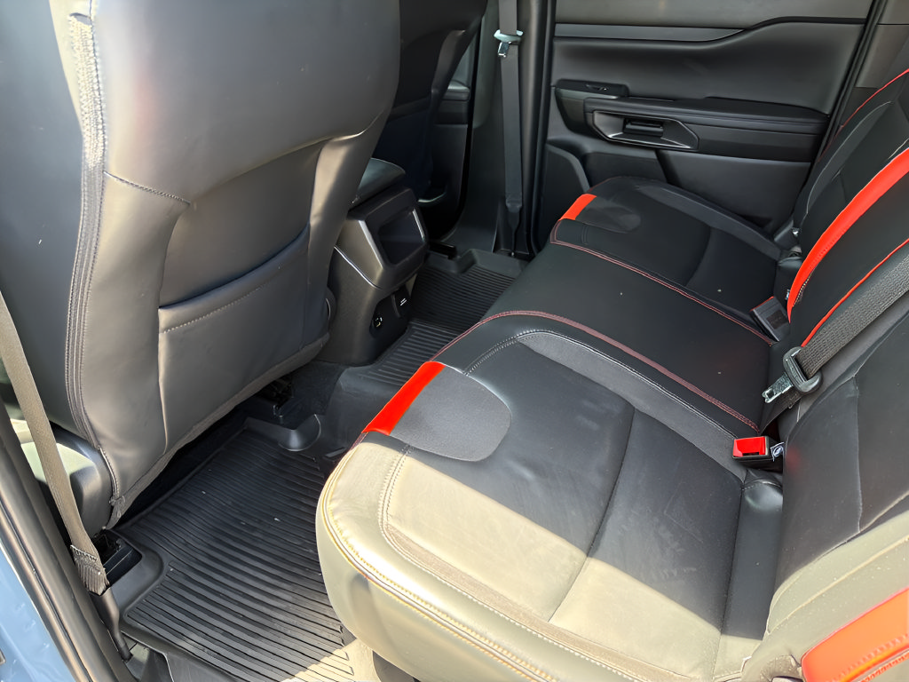 Used 2025 Ford Ranger Raptor AWD/4WD image 36