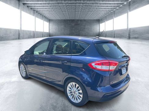 Used 2017 Ford C-MAX SE FWD image 3