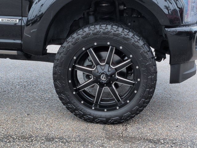 Certified 2019 Ford F250 Limited w/ FX4 Off-Road Package AWD/4WD image 11