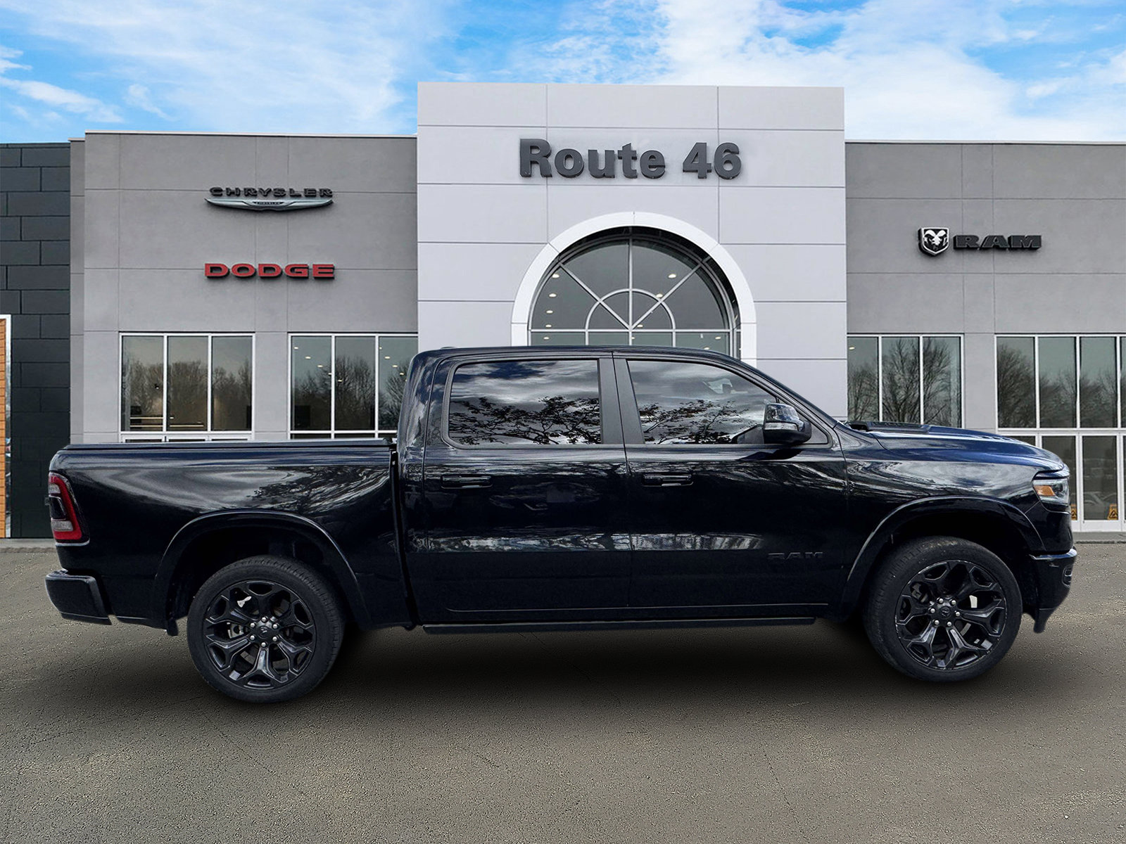 Used 2021 RAM 1500 Limited w/ Night Edition AWD/4WD image 6