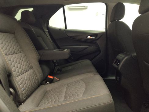 Used 2021 Chevrolet Equinox LT AWD/4WD image 19