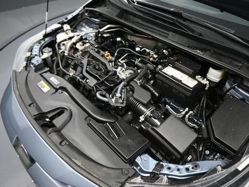 Used 2024 Toyota Corolla LE FWD image 12