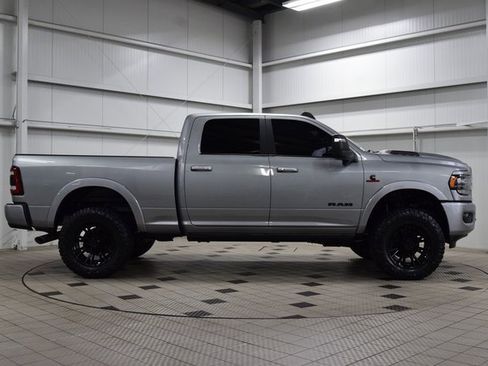 Used 2024 RAM 2500 Limited image 8