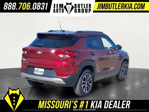 Used 2024 Chevrolet TrailBlazer LT w/ LT Cold Weather Package image 29