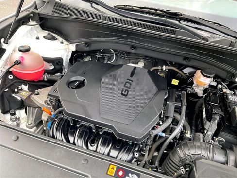 Used 2023 Hyundai Santa Fe SEL image 33