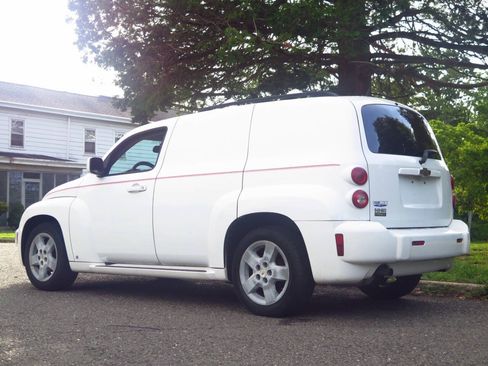 Used 2008 Chevrolet HHR LT FWD image 3