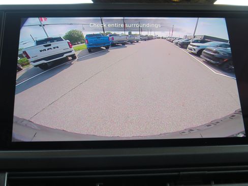 New 2025 Jeep Wrangler Unlimited Rubicon w/ XTREMEE 35" Tire Package image 29