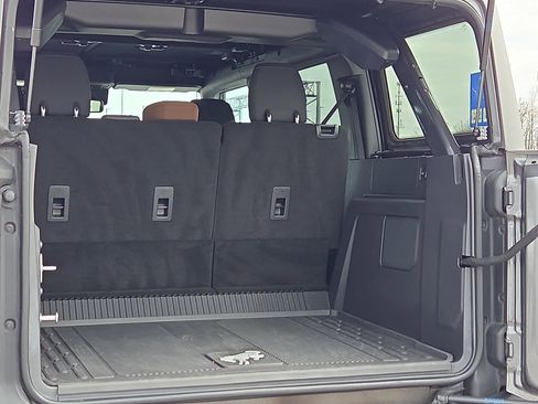 Used 2023 Ford Bronco Outer Banks w/ Sasquatch Package image 9