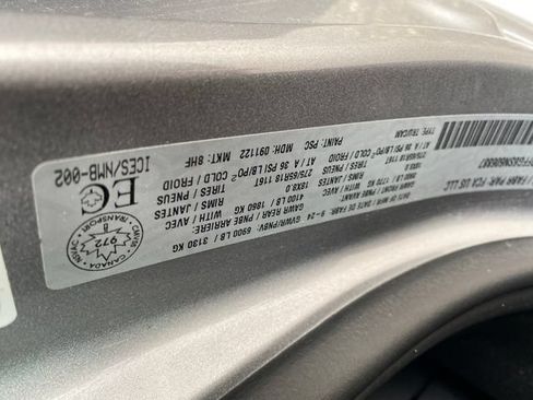 Used 2025 RAM 1500 Big Horn AWD/4WD image 25