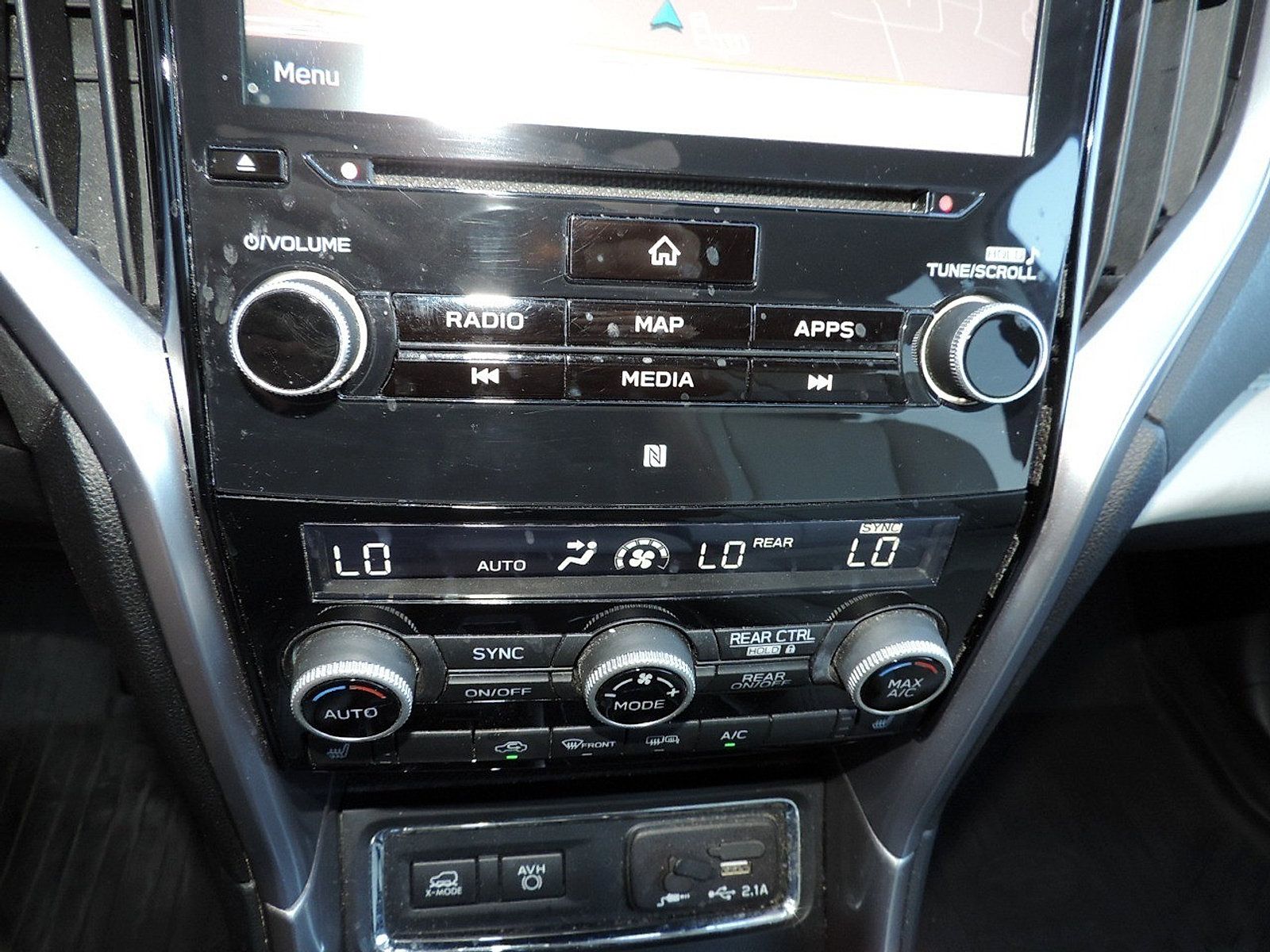 Used 2021 Subaru Ascent Limited w/ Technology Package AWD/4WD image 24