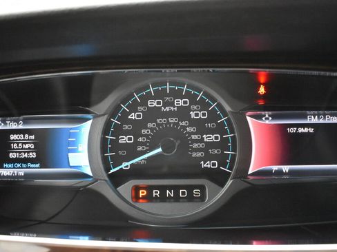 Used 2017 Ford Taurus Limited image 20