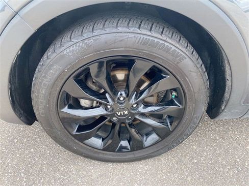 Used 2020 Kia Sorento EX image 8