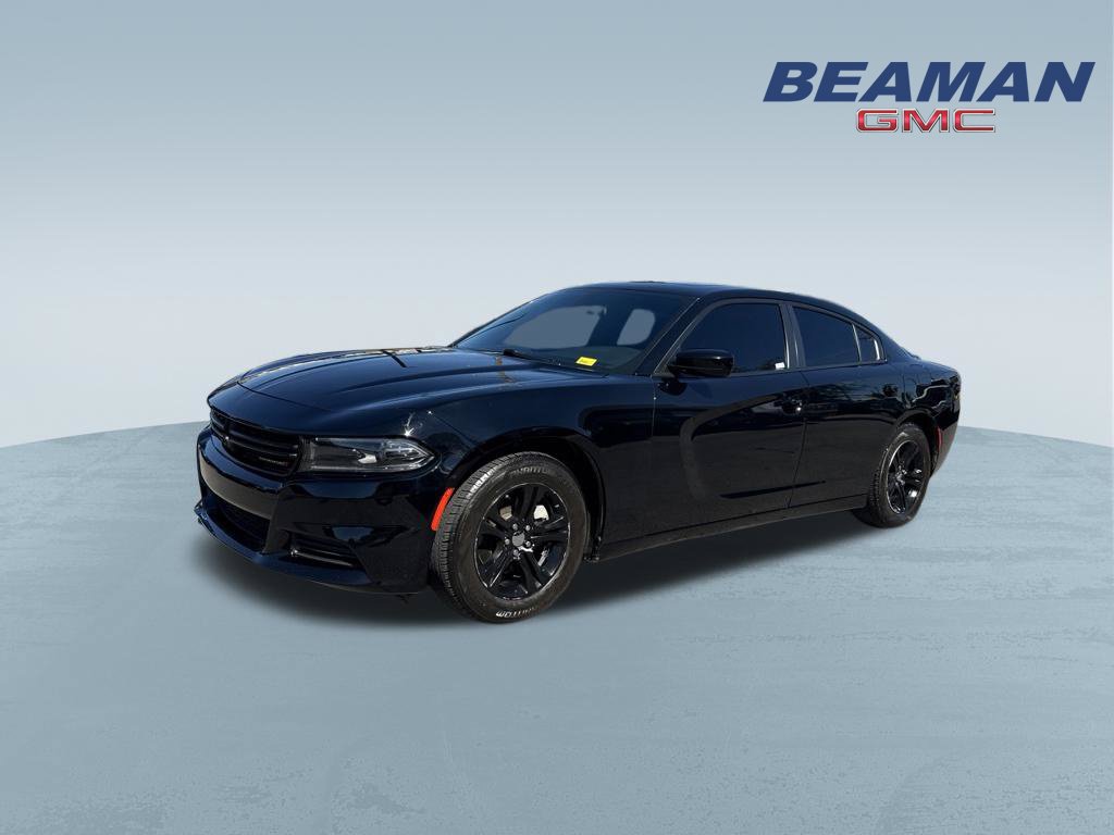 Used 2022 Dodge Charger SXT w/ Leather Interior Group RWD image 3