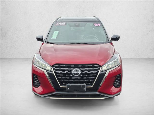 Used 2024 Nissan Kicks SR FWD image 2