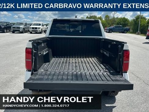 Used 2025 Toyota Tacoma SR5 AWD/4WD image 5