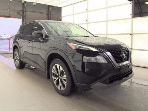 Used 2021 Nissan Rogue SV AWD/4WD image 2