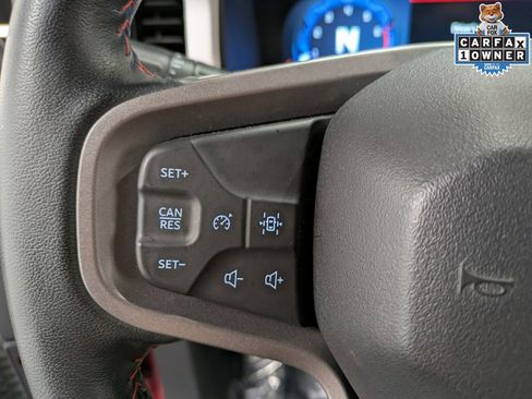 Used 2025 Ford Bronco Heritage Edition AWD/4WD image 19