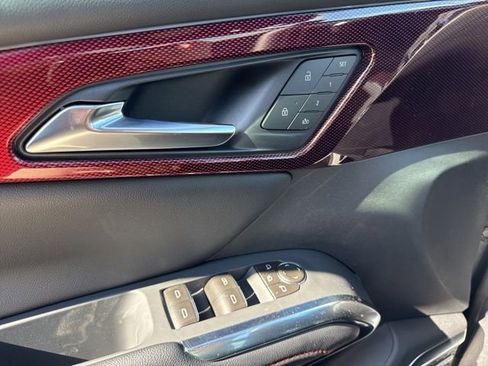 New 2026 Chevrolet Traverse RS AWD/4WD image 25