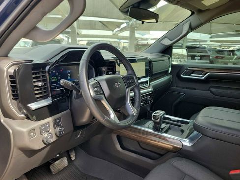 Used 2023 Chevrolet Silverado 1500 LT Trail Boss w/ Protection Package image 2