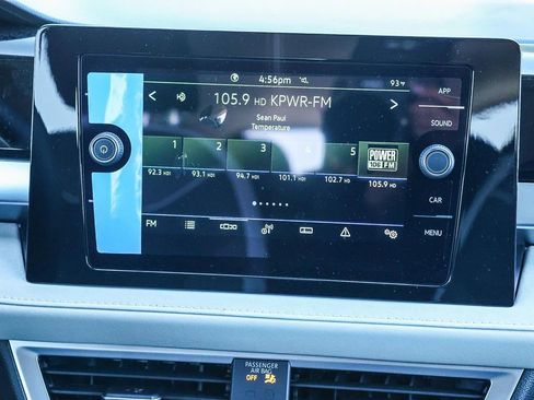 New 2025 Volkswagen Taos SE image 30