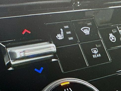 New 2025 Nissan Armada PRO-4X image 20