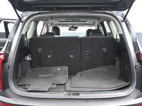 Used 2022 Kia Telluride S FWD image 28