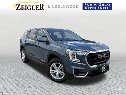 Used 2024 GMC Terrain SLE AWD/4WD image 1