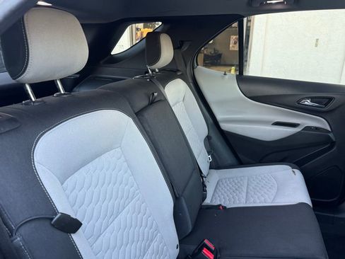 Used 2019 Chevrolet Equinox LT image 21