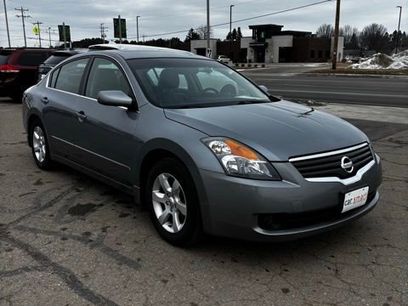Used 2009 Nissan Altima 2.5 SL w/ SL Pkg