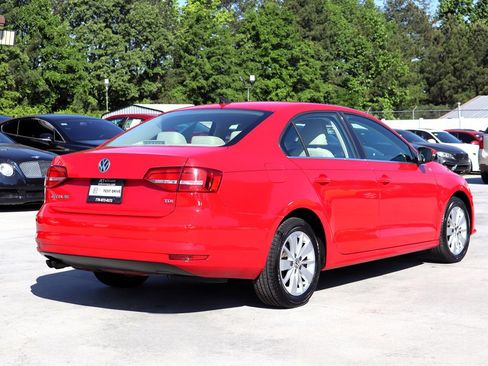 Used 2015 Volkswagen Jetta TDI SE FWD image 7