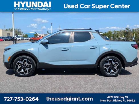 Certified 2023 Hyundai Santa Cruz Limited AWD/4WD image 2