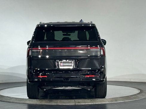 New 2026 Lincoln Navigator Black Label AWD/4WD image 8