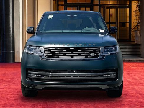 New 2026 Land Rover Range Rover Autobiography AWD/4WD image 3