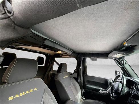 Used 2015 Jeep Wrangler Sahara w/ Connectivity Group image 17