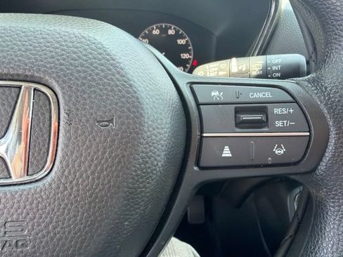 Used 2025 Honda CR-V EX image 10
