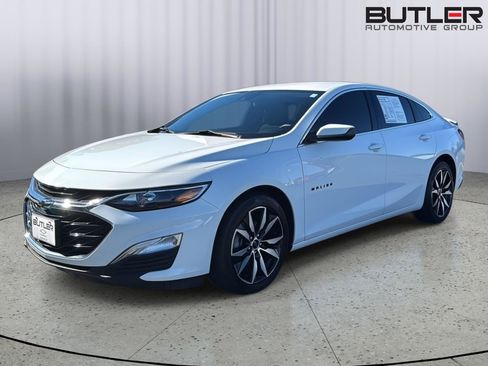 Used 2024 Chevrolet Malibu RS FWD image 2