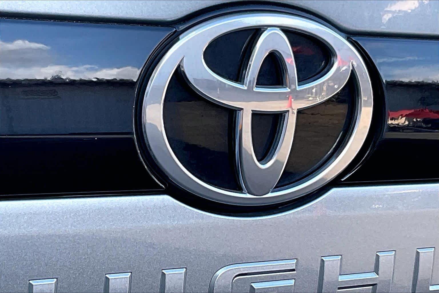 Used 2026 Toyota Grand Highlander FWD image 30