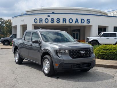 New 2025 Ford Maverick XL w/ Equipment Group 102A