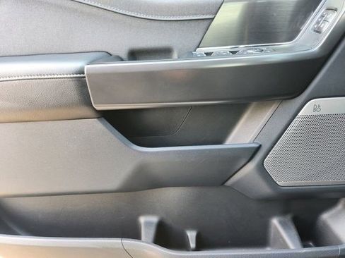 Used 2025 Ford F150 Lariat w/ Equipment Group 501A Mid image 21