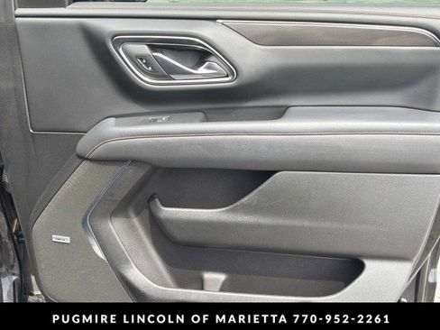Used 2022 GMC Yukon AT4 w/ AT4 Premium Package AWD/4WD image 14