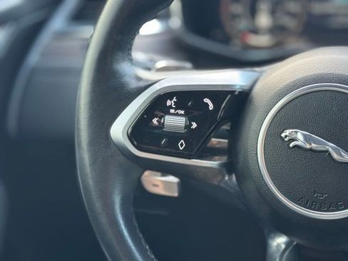 Used 2023 Jaguar F-PACE S image 25