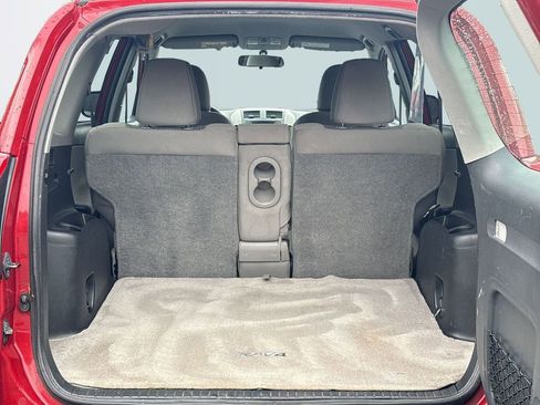 Used 2012 Toyota RAV4 4WD w/ Value Pkg image 24