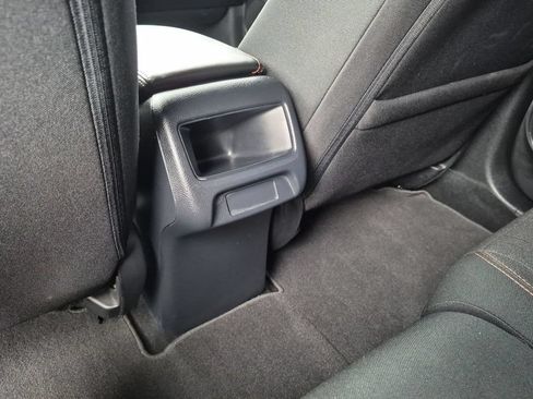 Used 2024 Honda HR-V Sport image 37