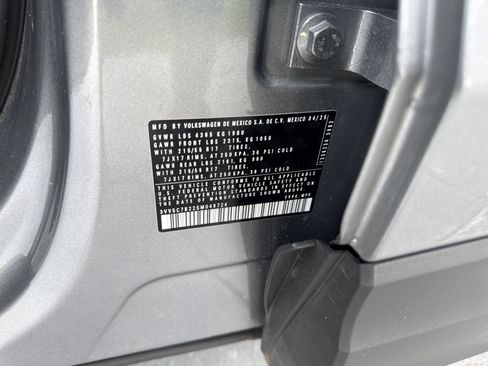 Used 2025 Volkswagen Taos S FWD image 32