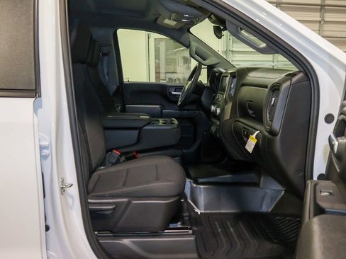 New 2026 GMC Sierra 1500 Pro w/ Convenience Package image 23