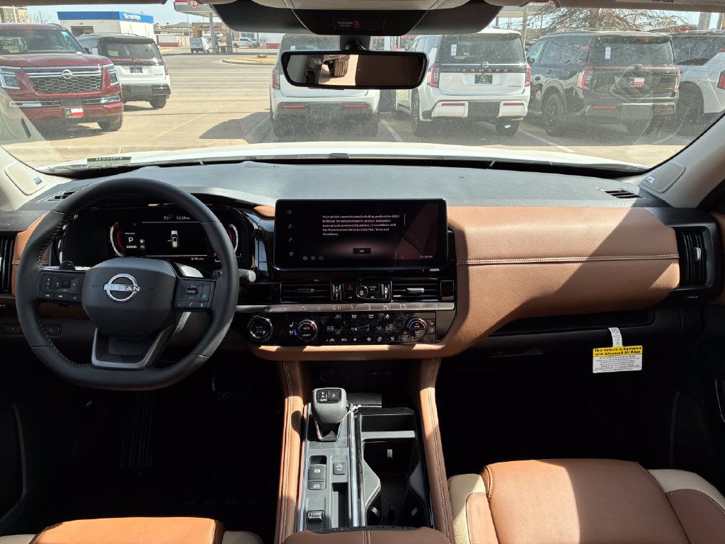 New 2026 Nissan Pathfinder Platinum FWD image 14