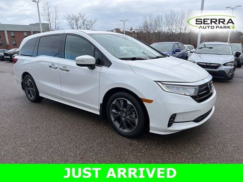 Certified 2023 Honda Odyssey Elite image 2