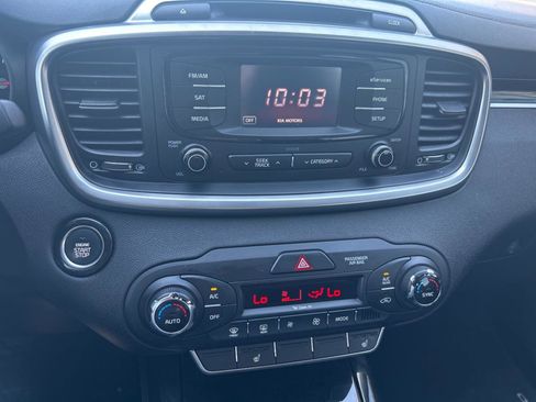 Used 2016 Kia Sorento EX w/ EX Premium Package FWD image 13